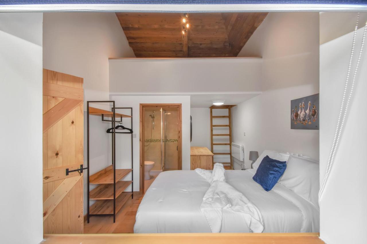 The Flint Barn At Quex Park Estate Holiday home